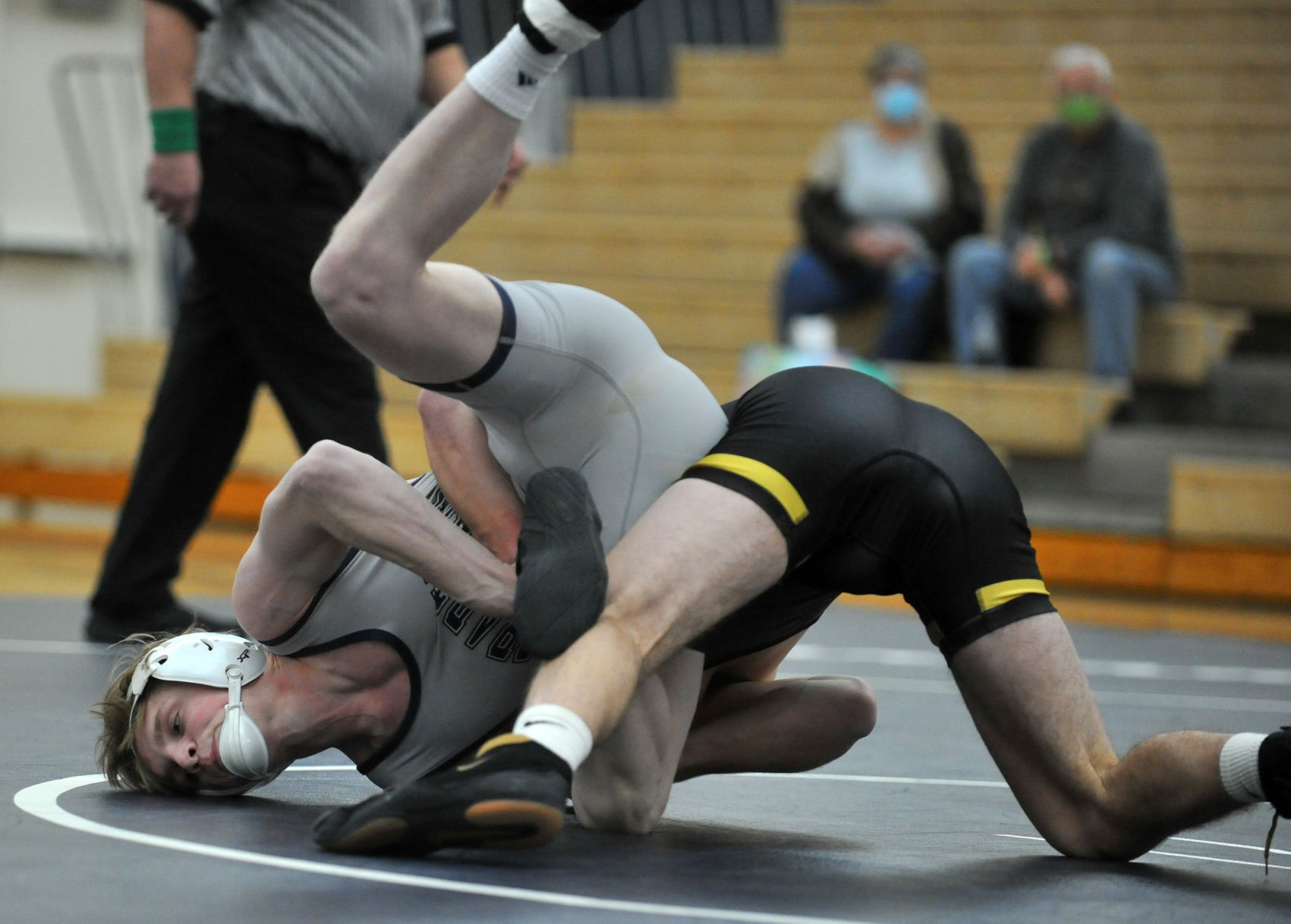 012821-qc-spt-bett-pv wrestling-001